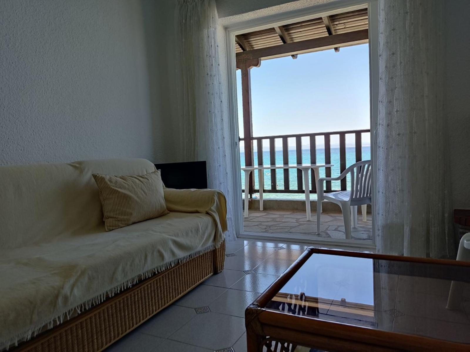 Seafront Apartment Pefkochori Ngoại thất bức ảnh