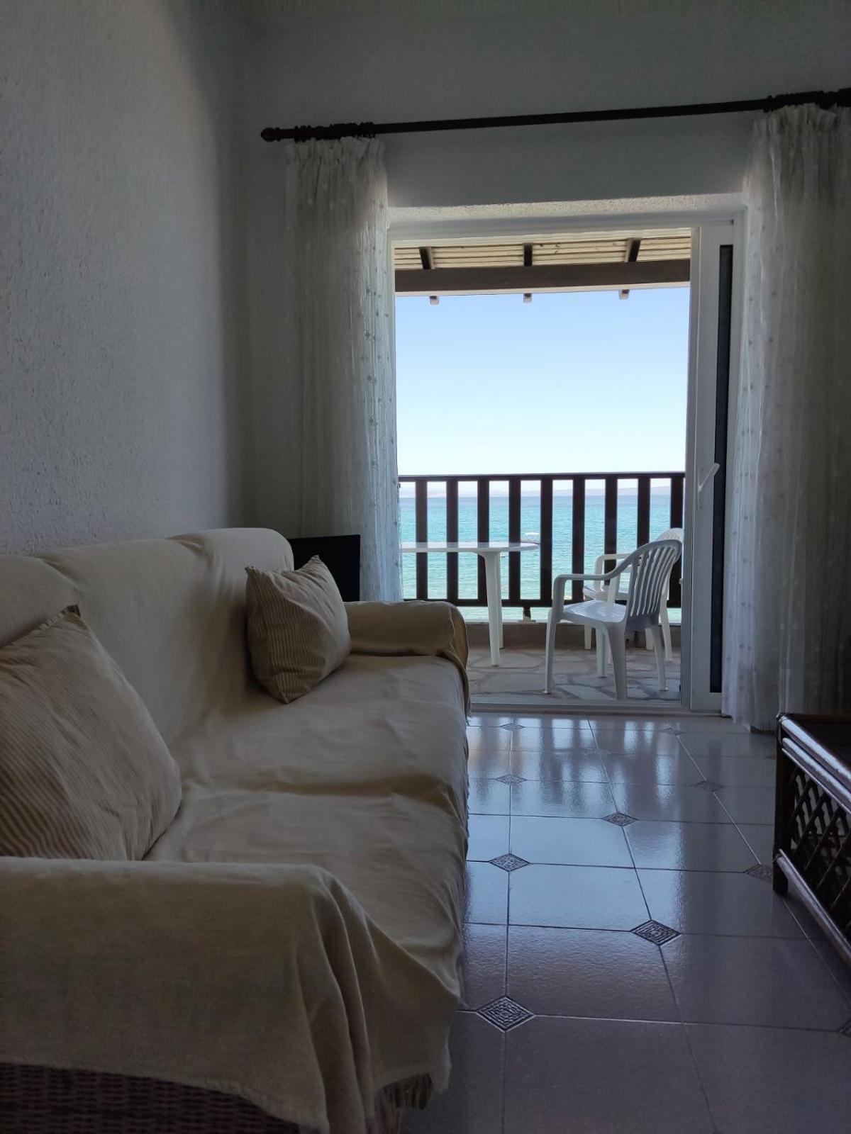 Seafront Apartment Pefkochori Ngoại thất bức ảnh